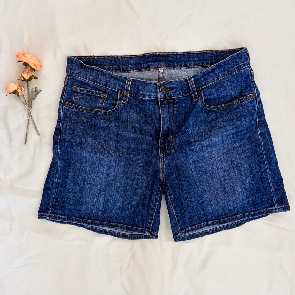 Levi’s 501 Mid-Thigh Shorts High Rise Medium Wash Denim Size 32